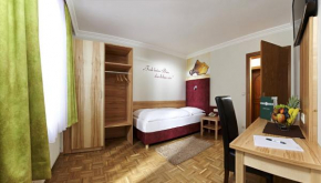 Гостиница Biergasthof Riedberg  Рид Им Инкрайс